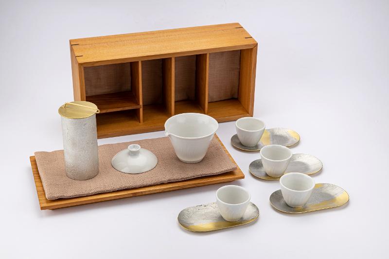 大地 旅行茶具組，共3張