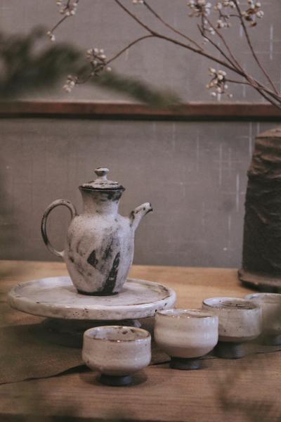 大地之色(茶壺)，共3張