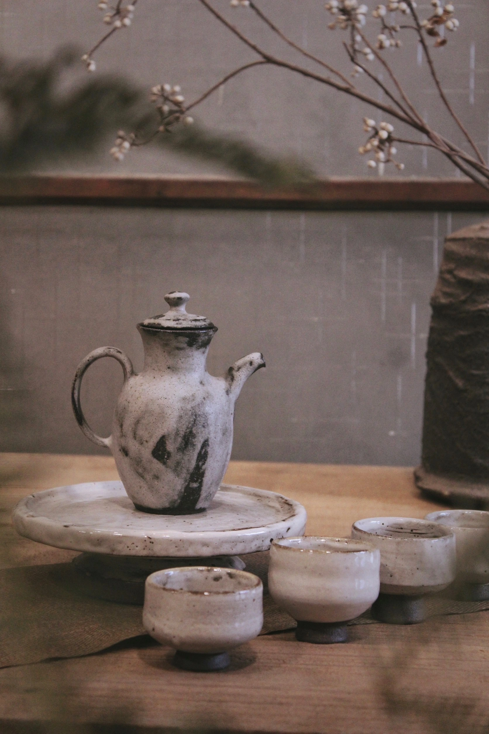 大地之色(茶壺)，共3張