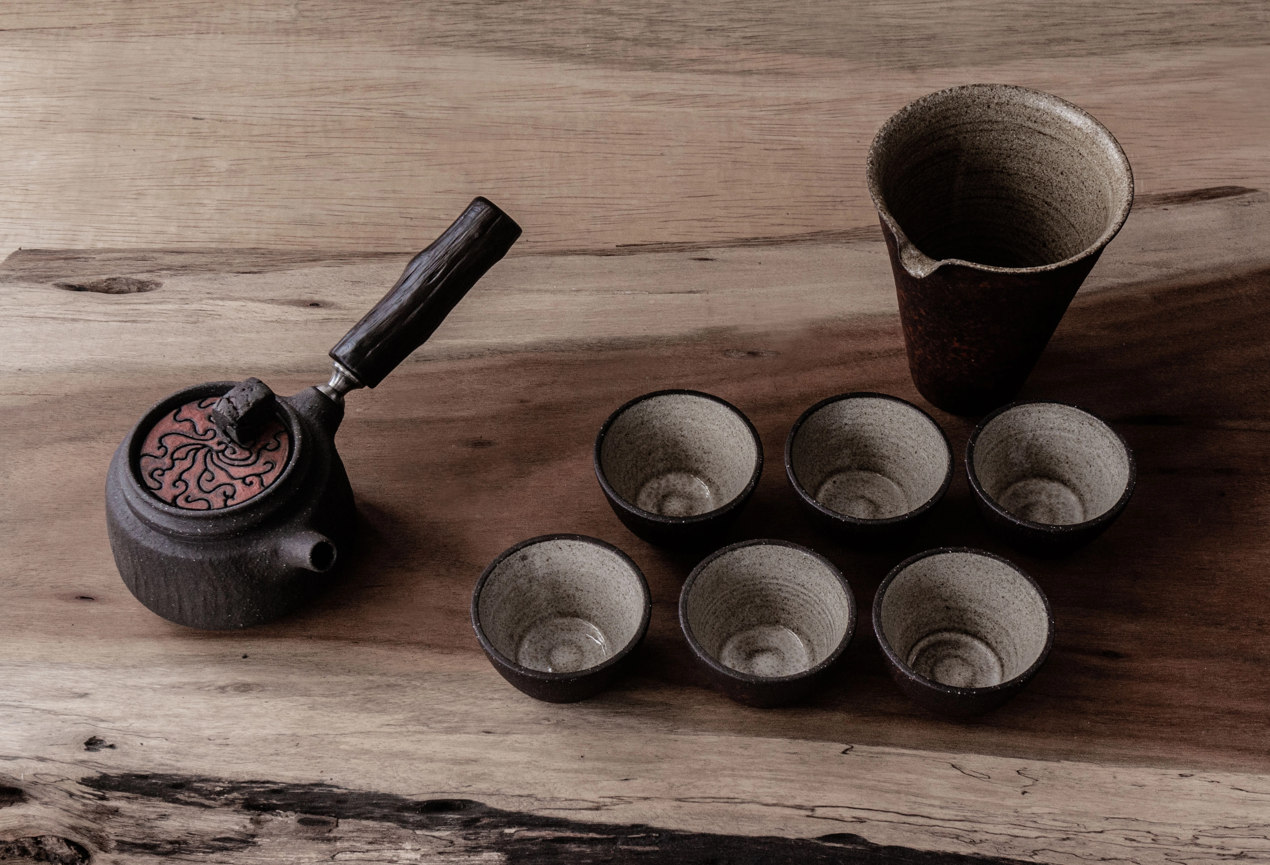赤岩牡丹茶器(組)，共4張