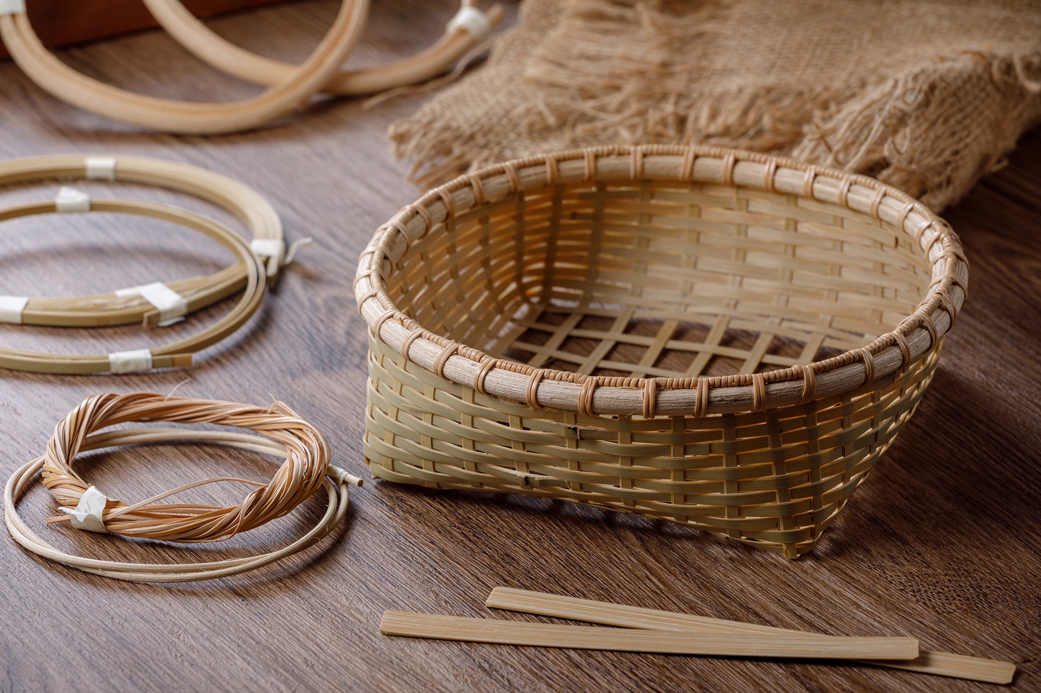 四角孔纏繞竹編置物籃(DIY)，共3張