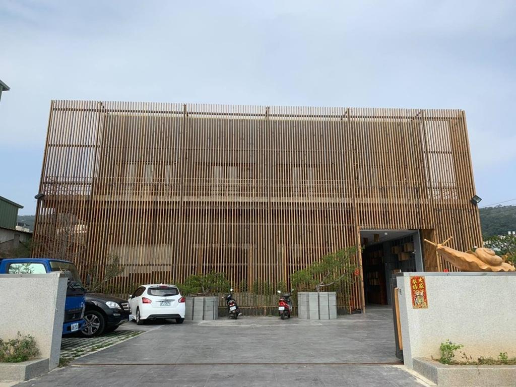 蔡獻堂雕刻藝品社店面外觀